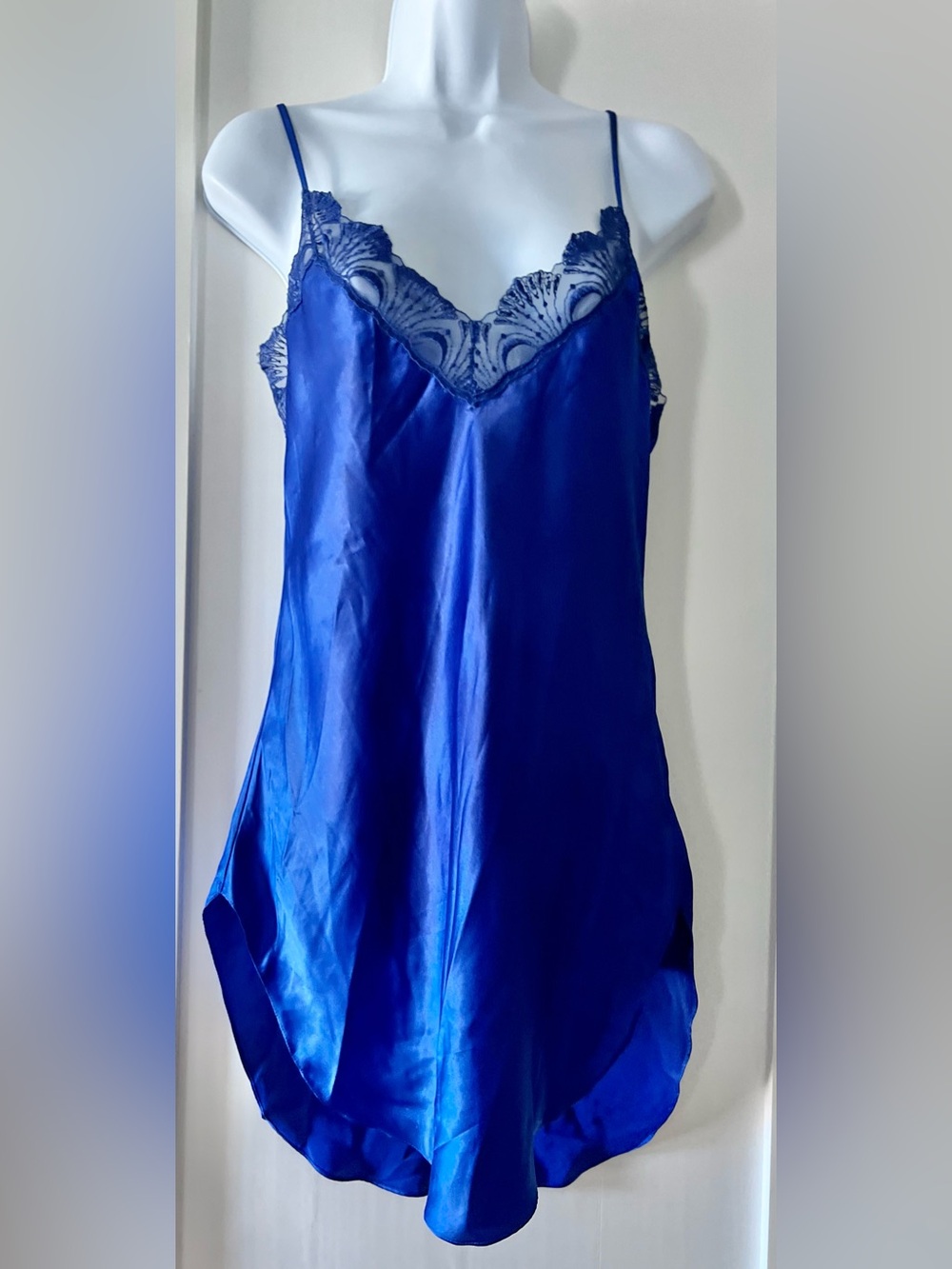 Victoria's Secret Vintage 80s Chemise Women M Blue Gold Label Satin Lace Coquett